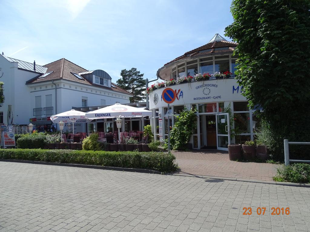 Galerie Am Hafen Zingst Exterior foto